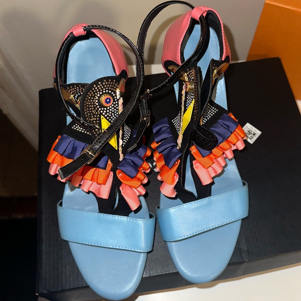Italian Leather Ruffle Shoes - Picture 3 of 4